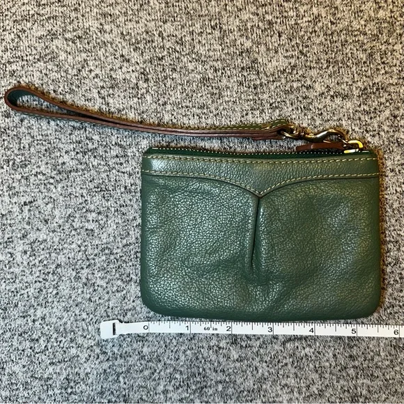 90s Vintage Dooney & Bourke Sage Green Leather Wristlet - Rare Find! - Picture 10 of 13